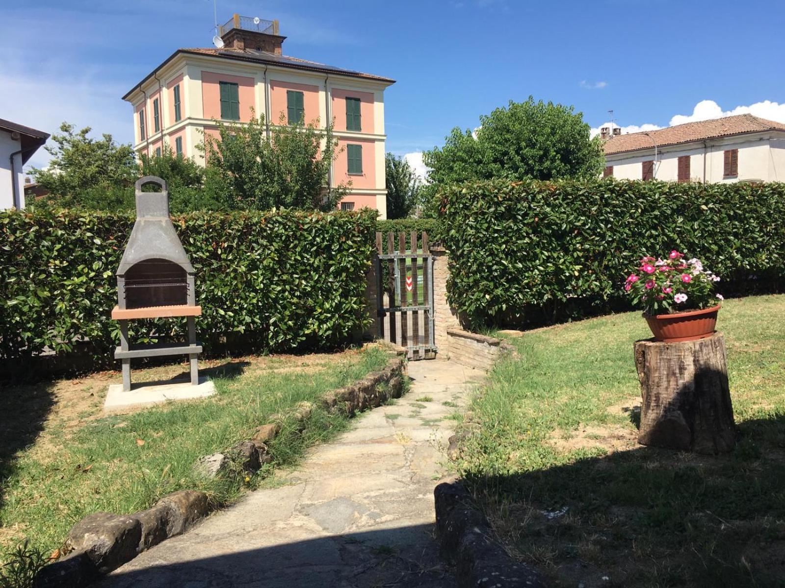 Casa Gatti: Villa Con Giardino Con Accesso Indipendente Риванаццано Экстерьер фото